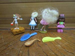 lot 123 image: HAPPY MEAL TOYS, SPACE JAMS LOLA BUNNY, 3 DIFFERENT BARBIES