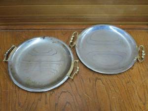 lot 154 image: (2) KROMEX SERVING TRAYS