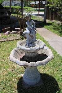 lot 5 image: Cement 2-Tiered Fountain