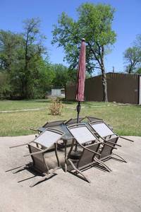 lot 176 image: Patio Glass Top Dining Table and Chairs Set with Umbrella