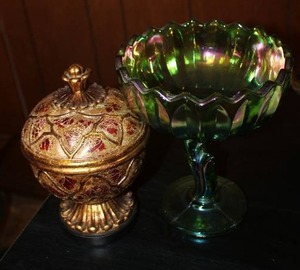 lot 38 image: Green Iridescent Compote Dish and Lidded Decorative Bowl