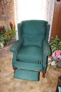 lot 50 image: Upholstered Reclining Arm Chair - Claw Feet, Hunter Green Color