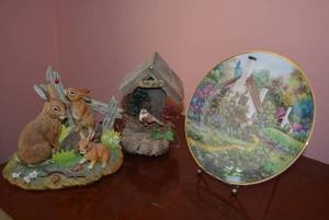 lot 151 image: Home Dcor Rabbit Family by Andrea Figurine,  A Cozy Glen Franklin Mint Porcelain Plate by Violet Schwerig