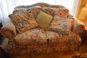 lot 109 image: Pastel Floral Upholstered Loveseat by Landmark Inc.