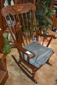 lot 82 image: Wooden Rocking Chair with Eagle Stenciled Design and Throw Blanket
