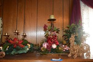lot 66 image: Home Dcor Christmas Candleholder Centerpieces, Wire Reindeer, and Potted Artificial Plant