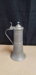 lot 67 image: Pewter Stein