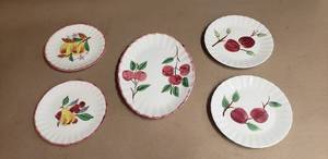 lot 76 image: Set of 5 Hand-Painted Plates - Blue Ridge & Westfall