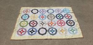 lot 96 image: Handmade Quilt - 51 x 72