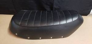 lot 105 image: CHP Aftermarket Honda CT70Trail 70 Seat