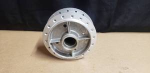 lot 118 image: Honda CT90Trail 90 Hub