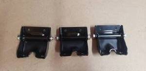 lot 153 image: Lot of 3 Honda CT70Trail 70 Seat Hinges