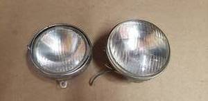 lot 154 image: Lot of 2 Stanley Headlights - Part # ASS 11 & Part # A9200