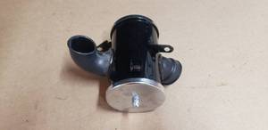 lot 185 image: Honda CT70Trail 70 Air Cleaner Assembly
