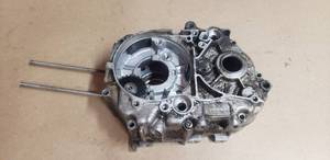 lot 198 image: Honda CL70 Crankcase