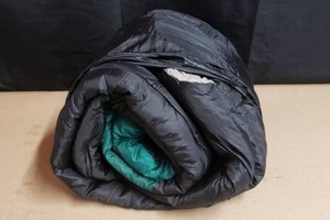 lot 222 image: Sleep Cell Sleeping Bag