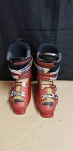 lot 224 image: Salomon XWave Ski Boots - Size 9