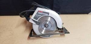 lot 379 image: Craftsman 7 14 2 14 HP Circular Saw - Model 315.109040