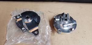 lot 325 image: Honda CT70Trail 70 Front & Rear Brake Covers w Brakes