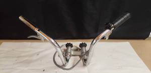 lot 357 image: Honda CT70Trail 70 Handlebars