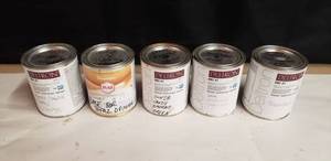 lot 358 image: Lot of Candy Paint & Base for Honda CT70Trail 70