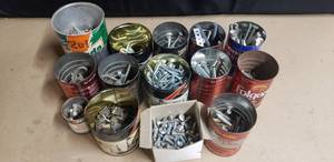 lot 442 image: Large Lot of Hardware - Bolts & Screws