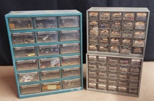 lot 456 image: Lot of 3 Parts Bins w Parts