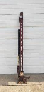 lot 462 image: Hi-Lift 7,000 Lb Jack - Model HL485