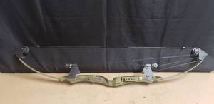 lot 463 image: Bear Whitetail Hunter Compound Bow