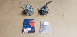lot 510 image: Lot of 2 Honda CT70Trail 70 Carburetors