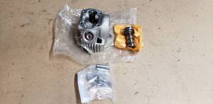 lot 513 image: Honda CT70Trail 70 Cylinder Head