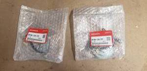 lot 526 image: Lot of 2 Honda CT70Trail OEM Horn Assemblies - Part 38100-124-721