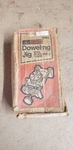 lot 553 image: Sears Craftsman Doweling Jig - Part 94186