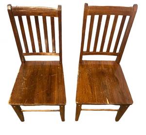 lot 116 image: 2 Wooden Chairs