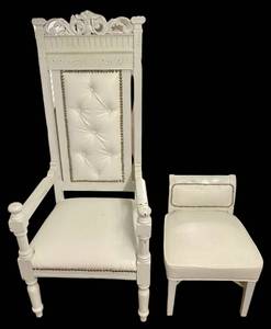 lot 114 image: Throne Chair with small matching stool