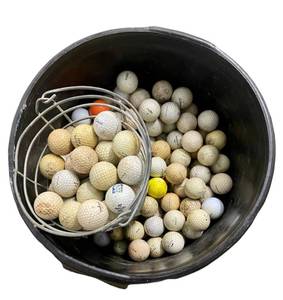 lot 123 image: Used Golf Balls