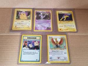 lot 111 image: Selection of Pokemon cards