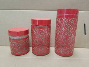 lot 133 image: Glass 3 piece decanter set