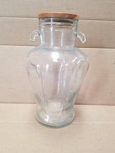 lot 178 image: Glass decanter with wood lid