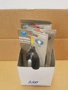 lot 220 image: Selection of doorbell buttons in package - total of 5