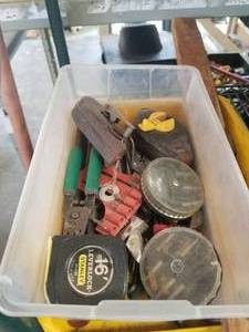 lot 242 image: Selection of tools