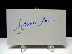 lot 93 image: HAND SIGNED INDEX CARD - MASH STAR - JAMIE FARR KLINGER