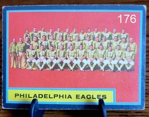lot 176 image: VINTAGE 1962 Topps #126 Philadelphia Eagles Team Card