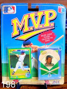 lot 198 image: 1990 MLB MVP Major League Players Collector Pin Series George Brett SEALED $$