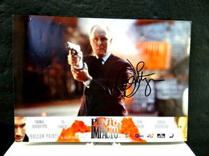 lot 245 image: AUTHENTIC AUTOGRAPH - RARE SPANISH EDITION - HOLLOW POINT HAND SIGNED BY JOHN LITHGOW $$$