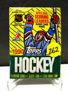 lot 262 image: 1990-91 Topps Hockey Wax Pack  M0DANO, MOGILNY, R0ENICK RCs - SEALED 14 CARDS