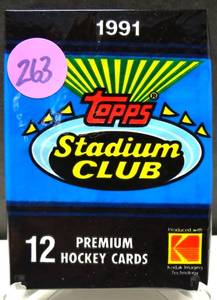 lot 263 image: 1991 TOPPS STADIUM CLUB HOCKEY WAX PACK - SEALED - JAGR ROOKIE POSSIBILITY