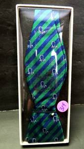 lot 319 image: Augusta National Golf Club Bow Tie 100% Silk - GREEN - NEW WORIG TAG PRICED $65.00