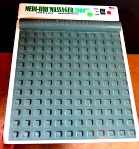 lot 14 image: Medi-Rub Massager 2000 Plus MR-3F 2 Speed Vibrating Foot Massager - TESTEDFULLY WORKING $$$
