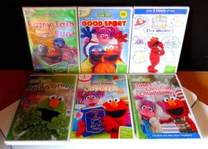 lot 22 image: LOT OF 6 - SESAME STREET INTERACTIVE 2 HOUR DVDs - 5 ARE STILLED SEALED NEW1 OPEN